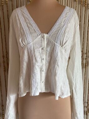 Coquette Peasant Cottage Romantic Victorian Goth V Neck Puff Long Sleeve Blouse